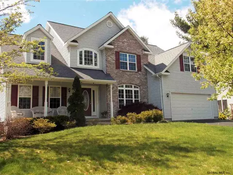 208 Falsetto Ct, Ballston Spa, NY 12020 photo 2
