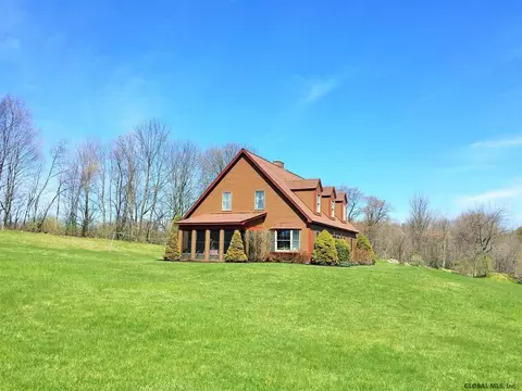 85 Harmony Way, Eagle Bridge, NY 12057 photo 4