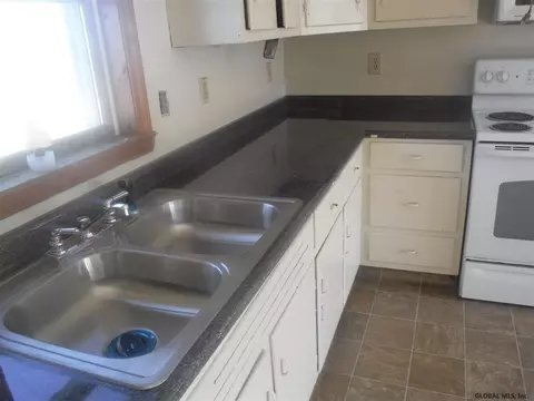 110 Pleasant Valley Rd, Argyle, NY 12809 photo 9