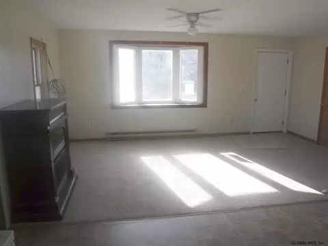 110 Pleasant Valley Rd, Argyle, NY 12809 photo 6