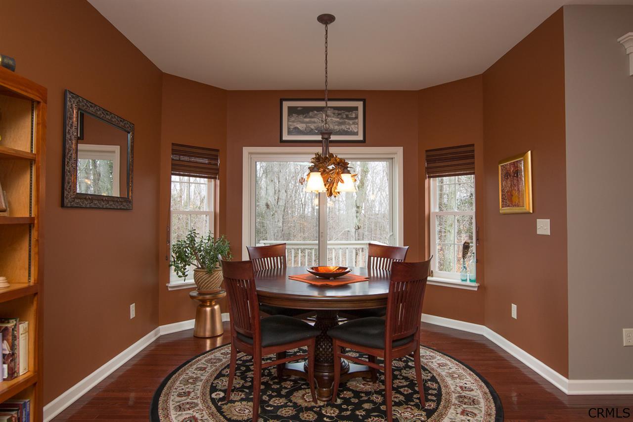 109 Sheldon Dr, Mechanicville, NY 12118 photo 12