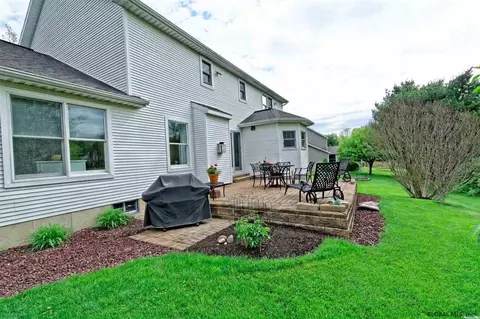 5 Barrington Ct, Delmar, NY 12054 photo 23