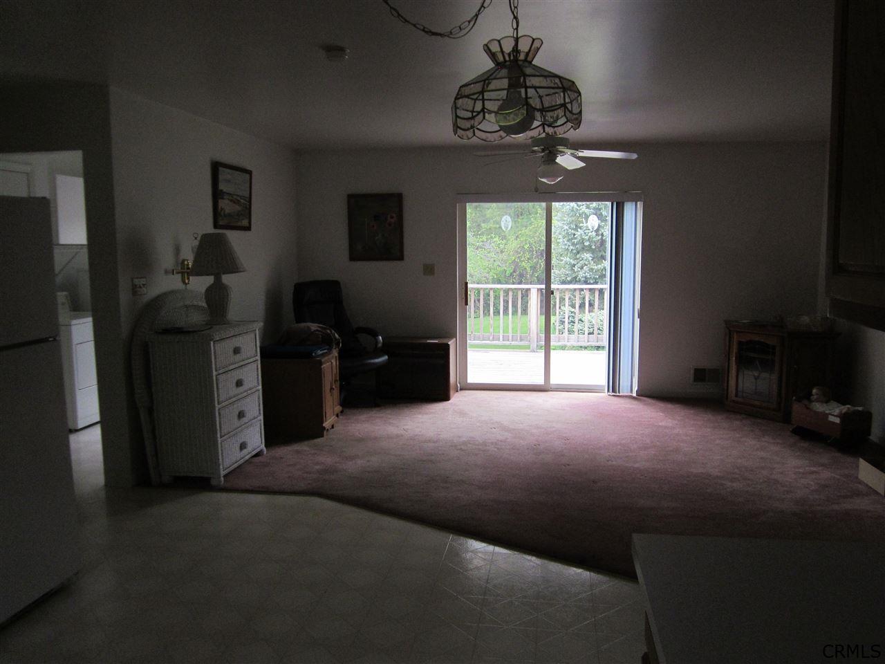 189 Glenmont Rd, Glenmont, NY 12077 MLS 201610291