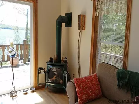 604 N Shore Rd, Gloversville, NY 12078 photo 7