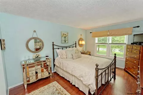 25 Generals Way, Halfmoon, NY 12065 photo 15
