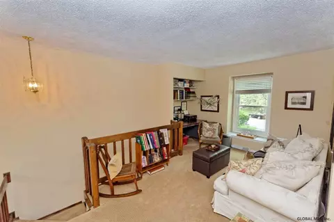 25 Generals Way, Halfmoon, NY 12065 photo 18