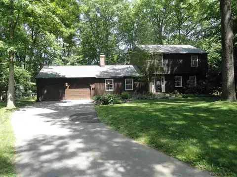 22 Tamarack Dr, Delmar, NY 12054 photo 1