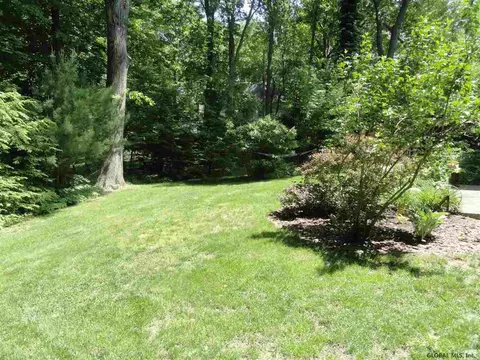 22 Tamarack Dr, Delmar, NY 12054 photo 22