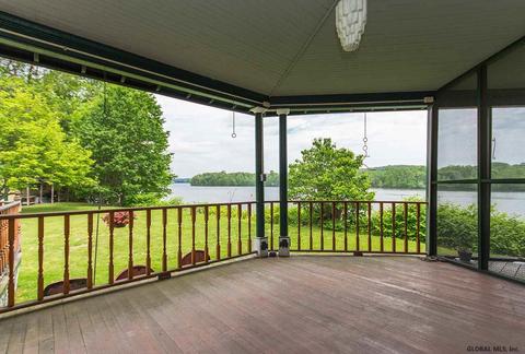 765 Hudson River Rd, Mechanicville, NY 12118 photo 4