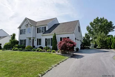 37 Sandy Ln, Selkirk, NY 12158 photo 1