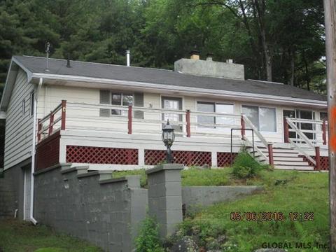 31 Coldbrook Ave, Hadley, NY 12835 photo 2