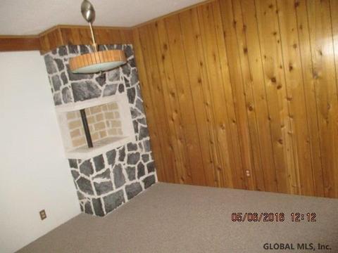 31 Coldbrook Ave, Hadley, NY 12835 photo 17