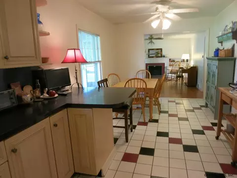 1375 Waverly Pl, Schenectady, NY 12308 photo 5