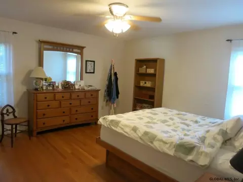 1375 Waverly Pl, Schenectady, NY 12308 photo 7