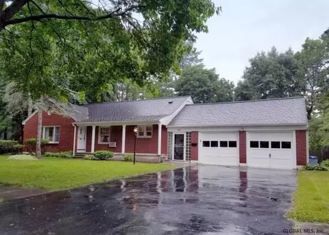1375 Waverly Pl, Schenectady, NY 12308 photo 1