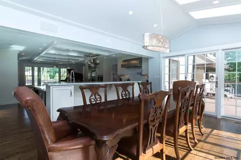 203 Murray Ave, Delmar, NY 12054 photo 7