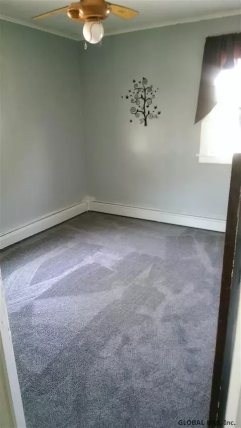 3 Clement Ave, Schenectady, NY 12304 photo 8