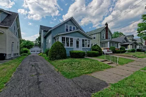 1135 Phoenix Ave, Schenectady, NY 12308 photo 2