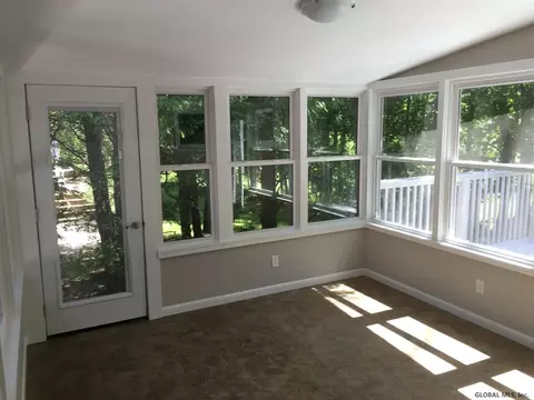 70 Darroch Rd, Delmar, NY 12054 photo 6