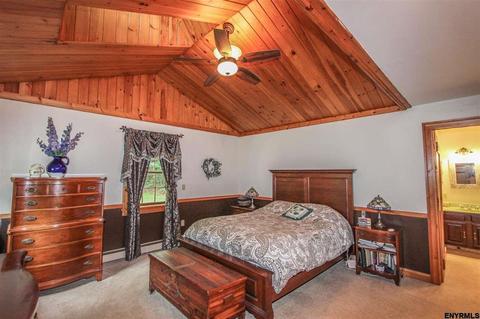 912 Charlton Rd, Schenectady, NY 12302 photo 12