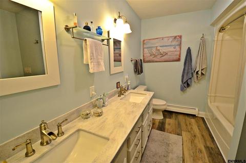 912 Charlton Rd, Schenectady, NY 12302 photo 14