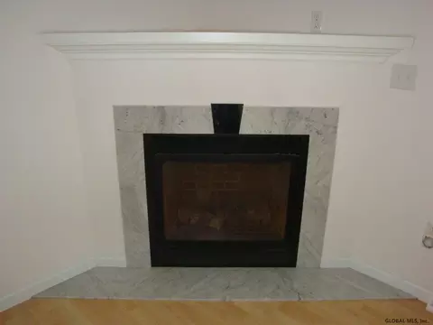 317 E Campbell Rd, Schenectady, NY 12303 photo 4