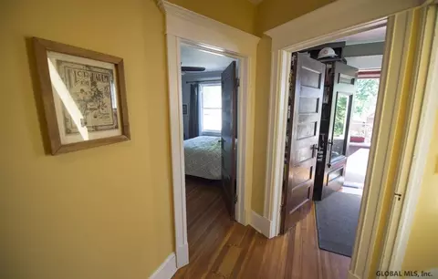 112 Front St, Schenectady, NY 12305 photo 18