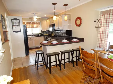 5 Werner Ave, Delmar, NY 12054 photo 7