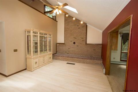 208 E High St, Malta, NY 12020 photo 7