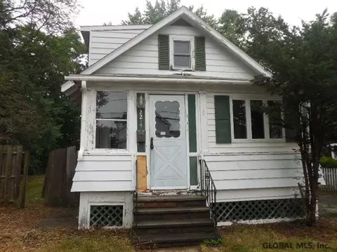 2217 Hugh St, Schenectady, NY 12306 photo 18