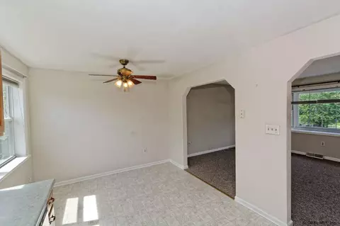 22 Trinity Pl, Selkirk, NY 12158 photo 7