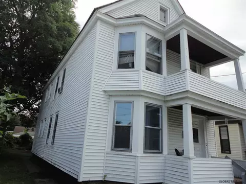 217 Cherry St, Schenectady, NY 12306 photo 2
