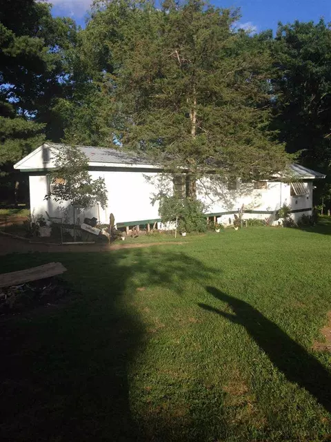 31 Mollison Rd, Argyle, NY 12809 photo 2
