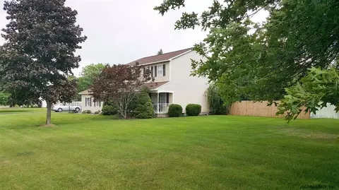 2000 Oak Tree Ln, Schenectady, NY 12303 photo 24