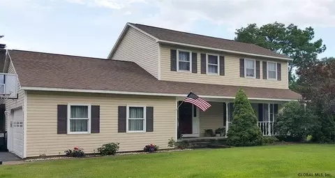 2000 Oak Tree Ln, Schenectady, NY 12303 photo 1