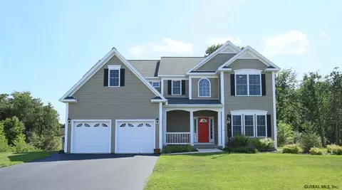63 Brookhaven Ln, Glenmont, NY 12077 photo 1