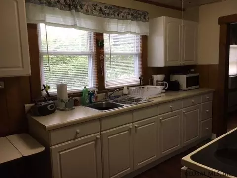 28 Second Ave, Hadley, NY 12835 photo 10