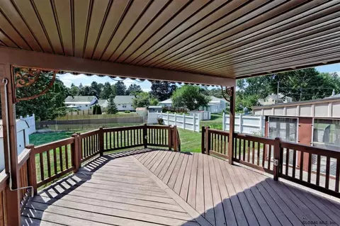 376 E Campbell Rd, Schenectady, NY 12303 photo 25