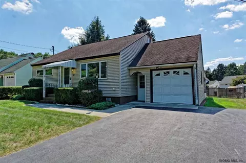 376 E Campbell Rd, Schenectady, NY 12303 photo 6