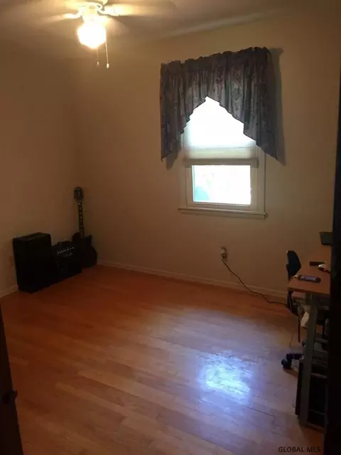 7 Ormond Dr, Schenectady, NY 12309 photo 13