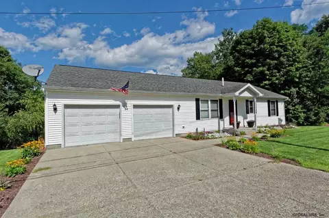 84 2nd Ave, Hadley, NY 12835 photo 2