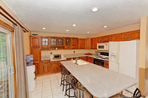 84 2nd Ave, Hadley, NY 12835 photo 5