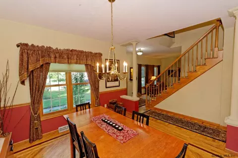 53 Patterson Dr, Glenmont, NY 12077 photo 7