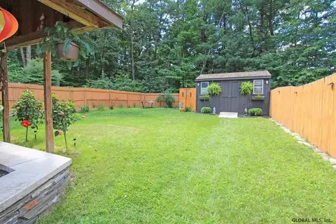 24 Pepperbush Pl, Malta, NY 12020 photo 18