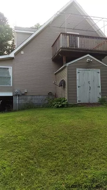 1369 Point Rd, Galway, NY 12074 photo 11