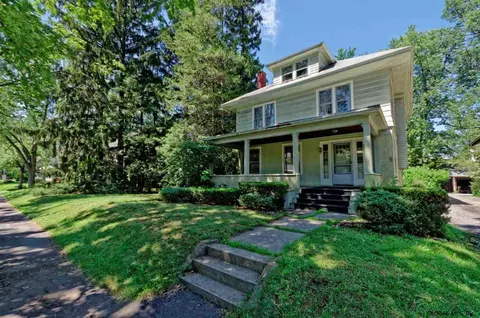 1111 Ardsley Rd, Schenectady, NY 12308 photo 2