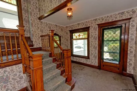 1406 Union St, Schenectady, NY 12308 photo 4