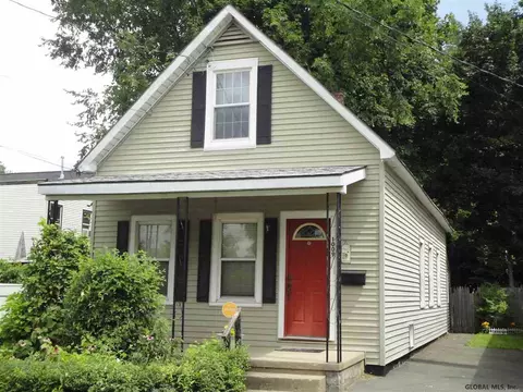 1009 Webster St, Schenectady, NY 12303 photo 1