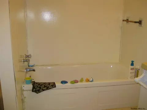 19 Arch Ave, Albany, NY 12203 photo 14