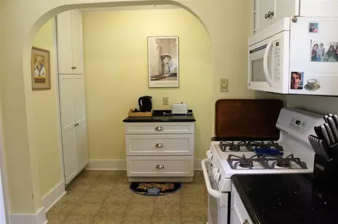 25 Nathaniel Blvd, Delmar, NY 12054 photo 5